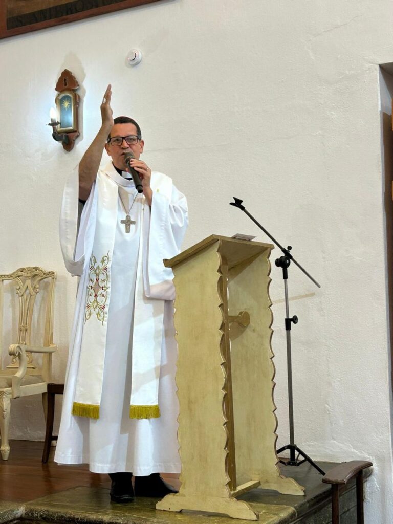 ccf46732-506c-40c0-bfbd-ddf02b06147f