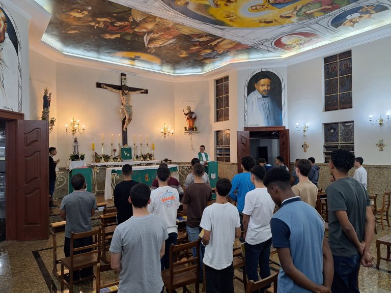 46b323f9-7a80-4e39-a4cd-aef880600747