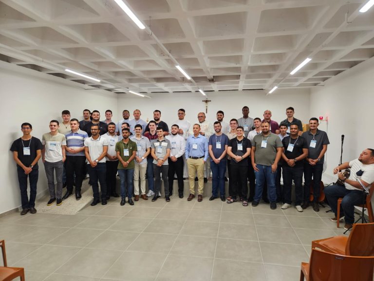 1c50294c-fff9-4bca-980c-07b92a186a55