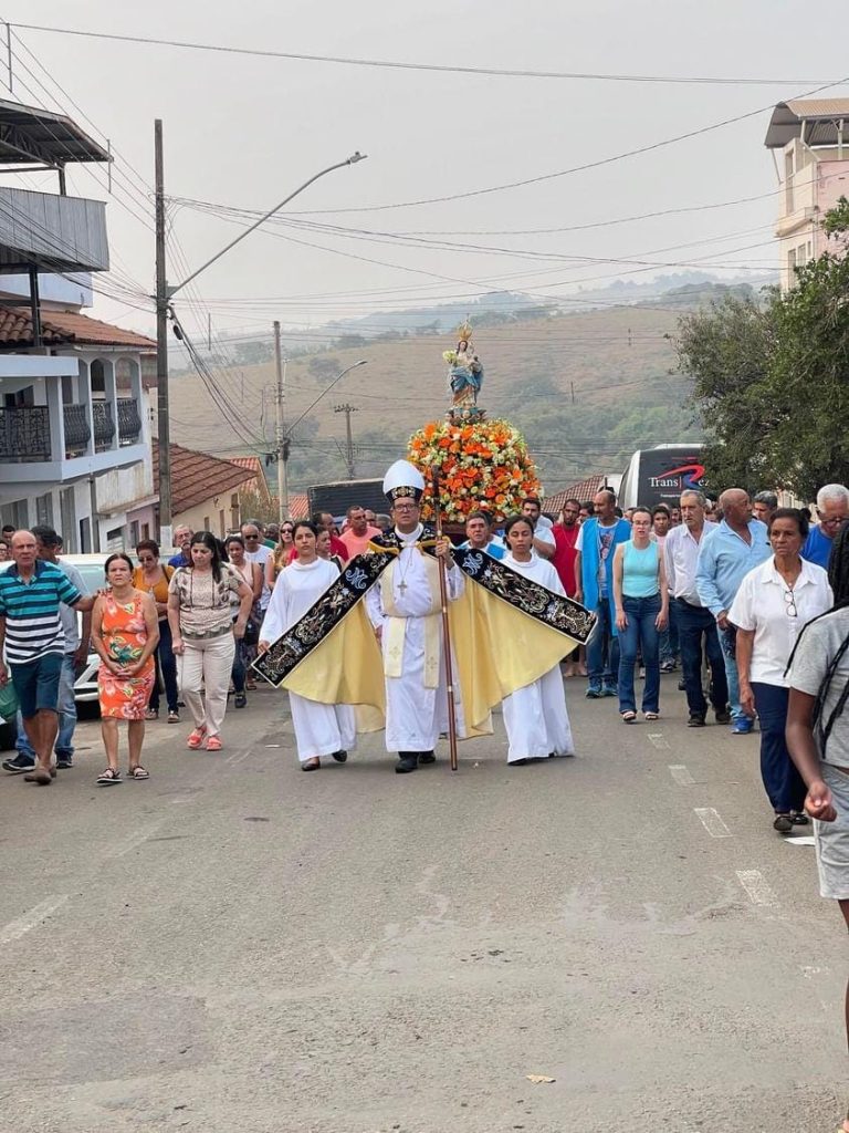 99ec365e-a98c-480c-8931-bc2313d79e3e