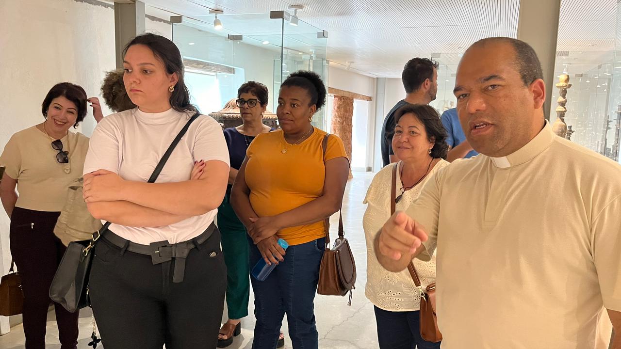 2c4e7a99-d69c-46d4-b2d3-b1812cf9c044