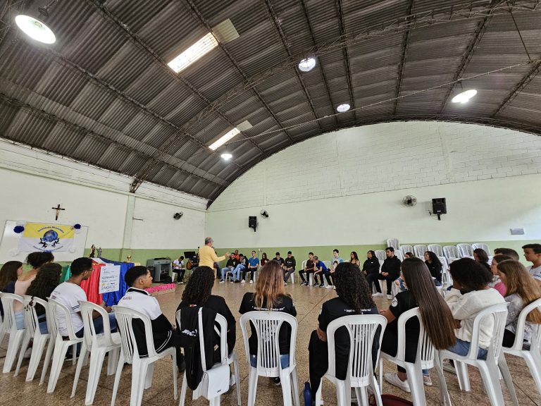 976eed0f-d071-4fbe-b5b1-811fe4ca4875