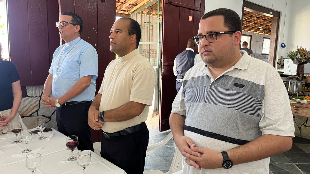 b4bb7f0c-6a1d-44d0-b2dc-8d42b51f6f04