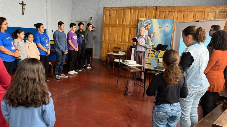 e07b6509-3b67-406b-8a60-2fe8b65ec7be