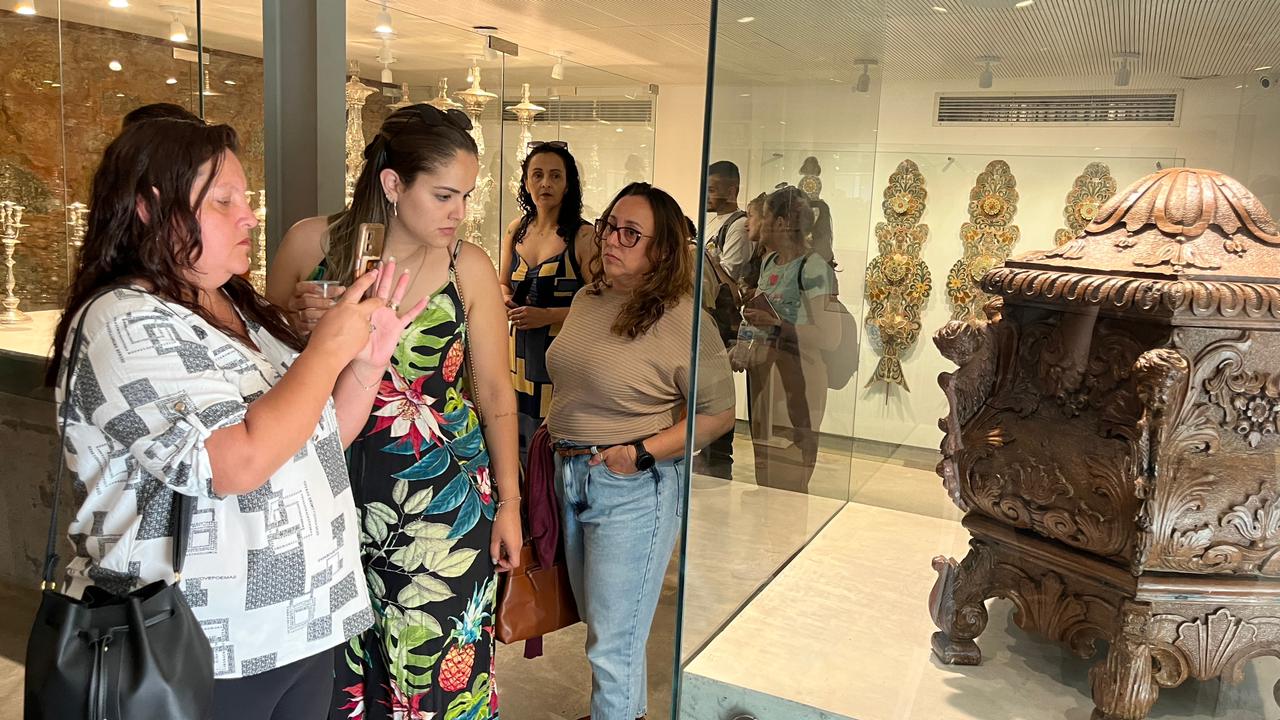 e48c3081-44a1-4f86-8ab9-48563346bf4e