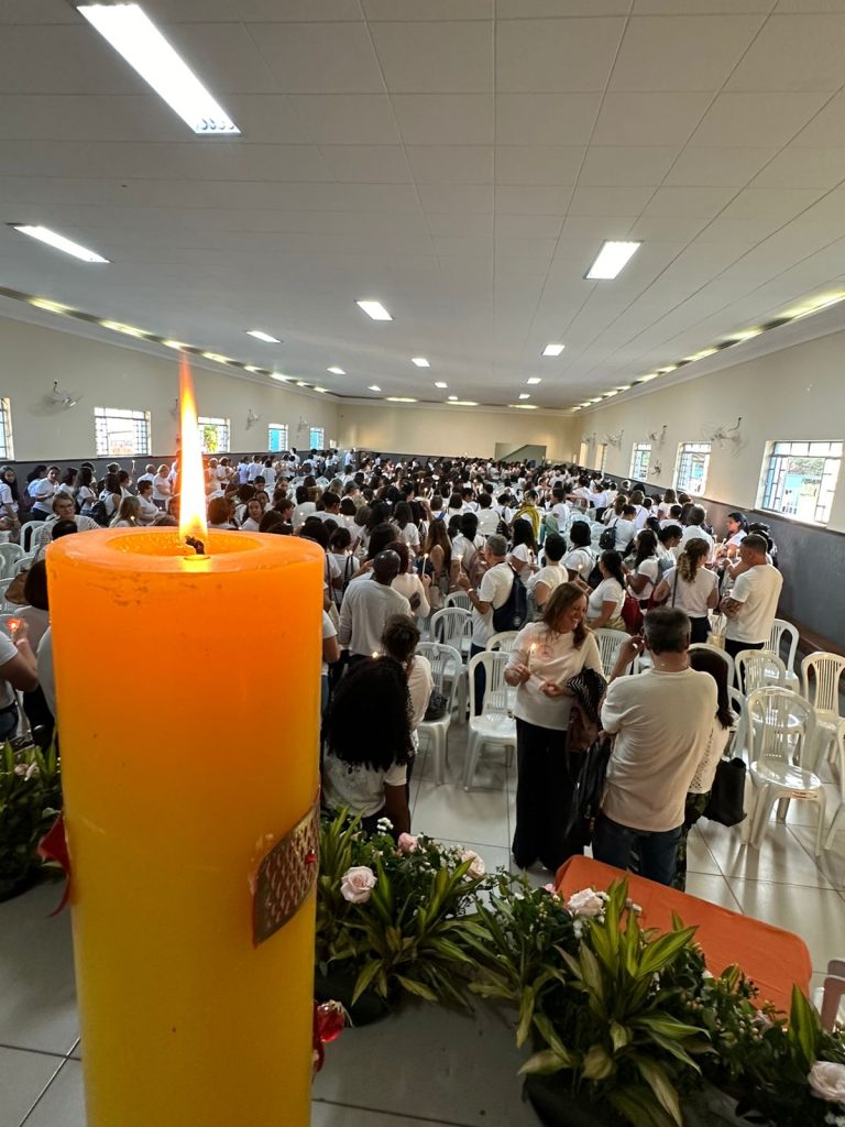 ee41e351-9248-425e-a050-10b18b8013ab