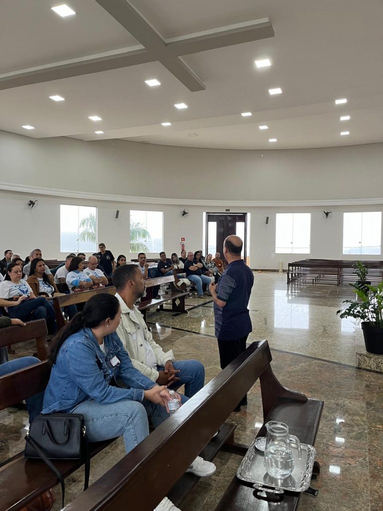 18529422-2ef5-4c47-9421-32bcc419c41b