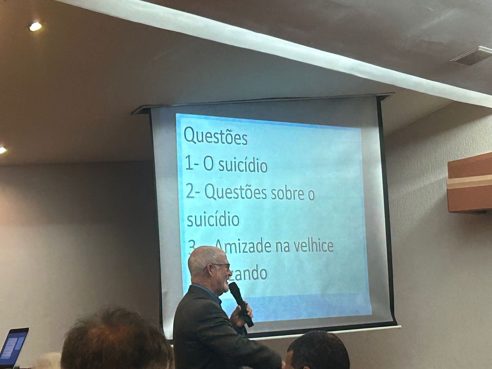 5aafe5a9-082c-4229-b8b5-80727f4801bd