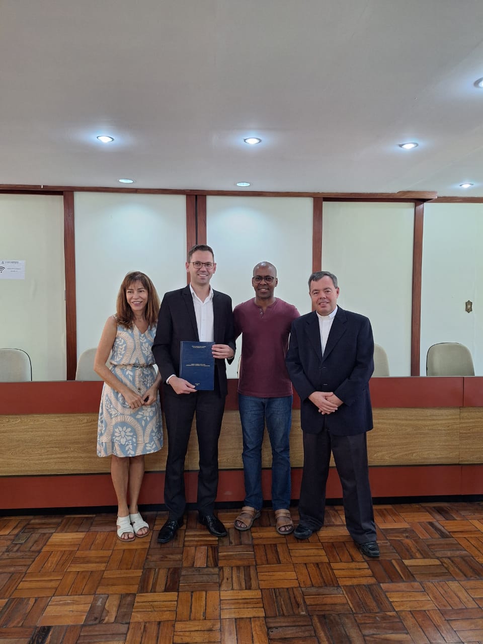 6844210e-4f62-42d4-af20-03ae56e54e84