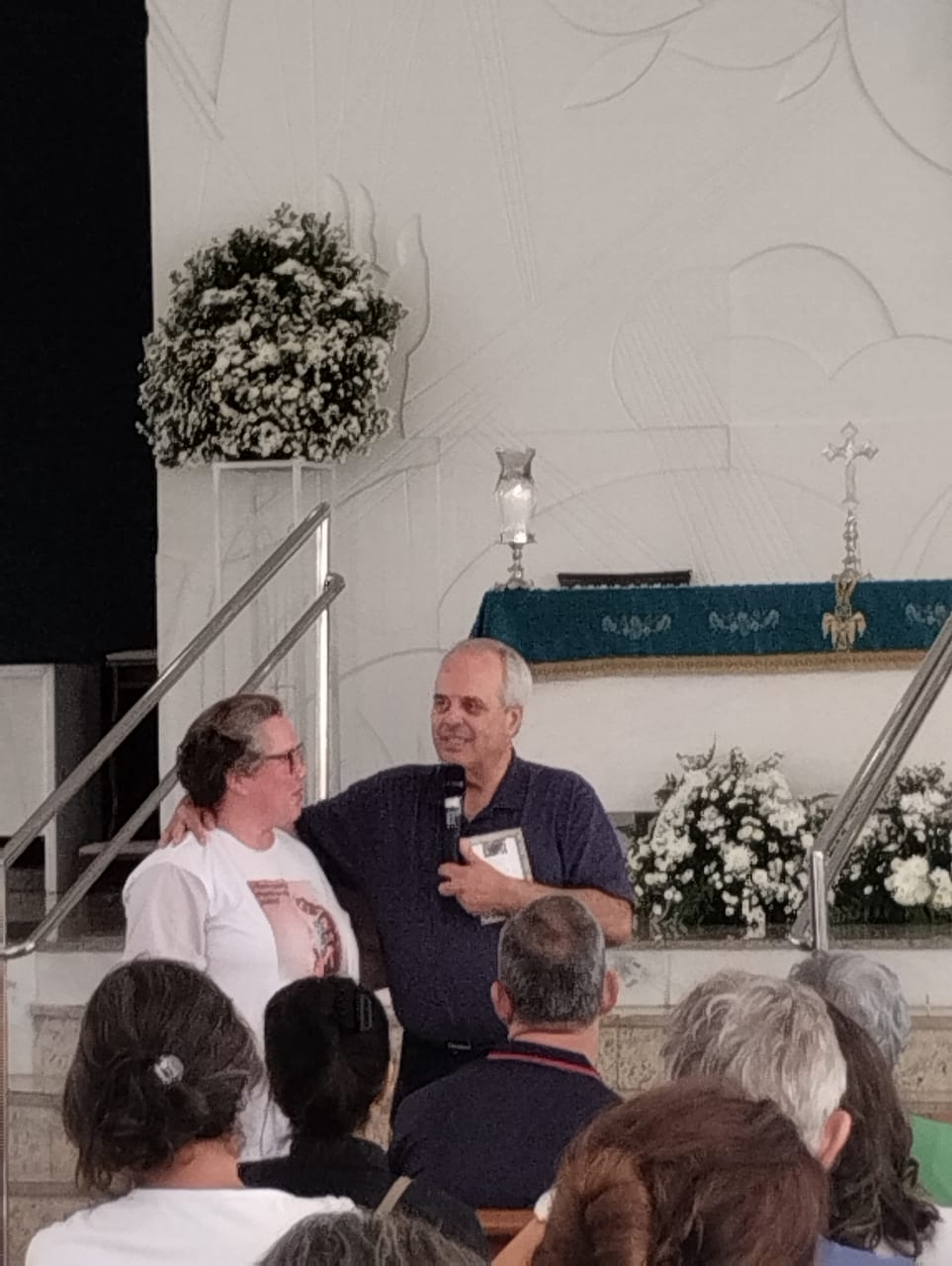 854d6d5c-8a51-49a6-a2e2-9884ae284496