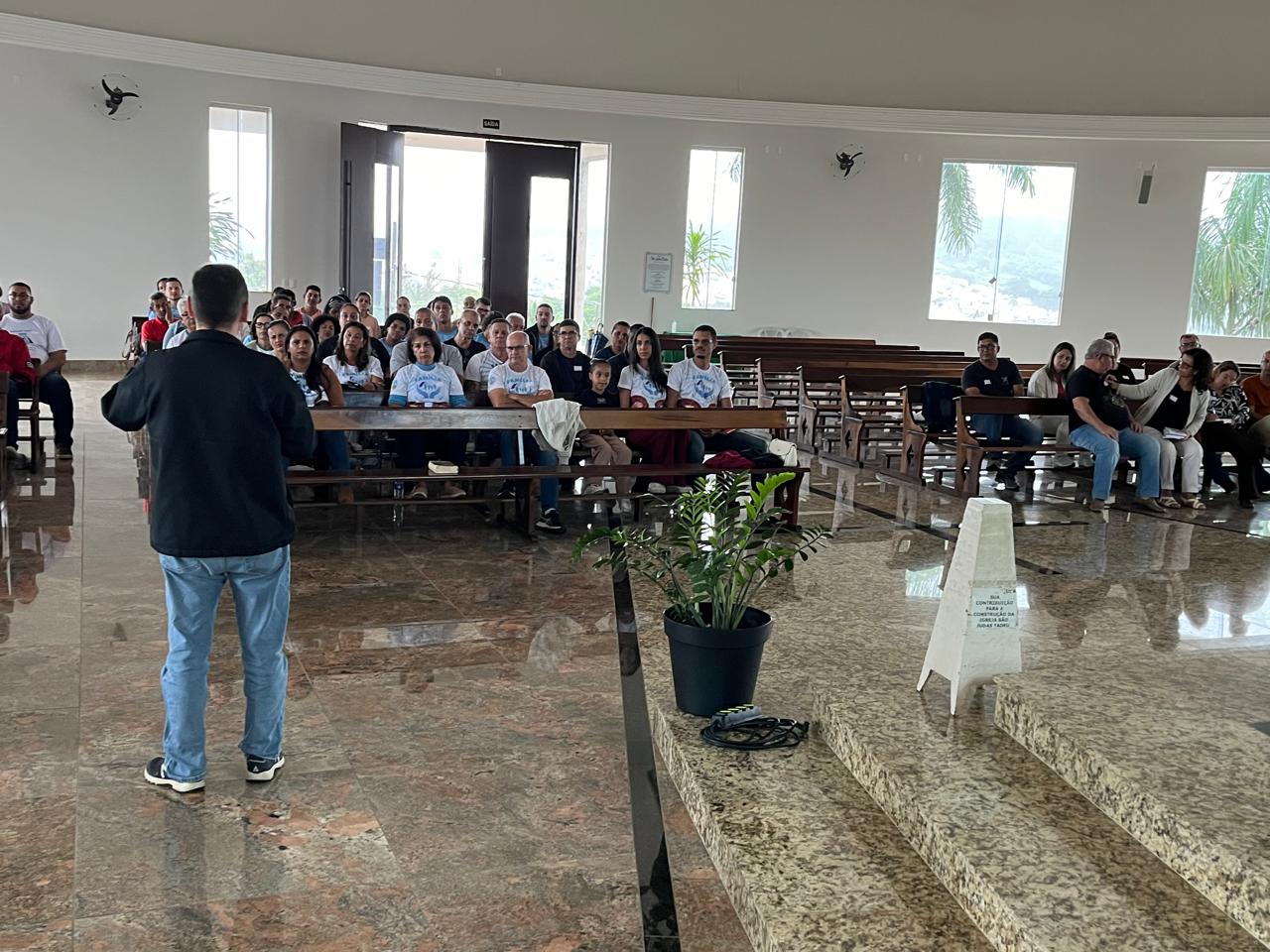 a4d863f9-3abe-4b30-a12b-75dc3e343b5f