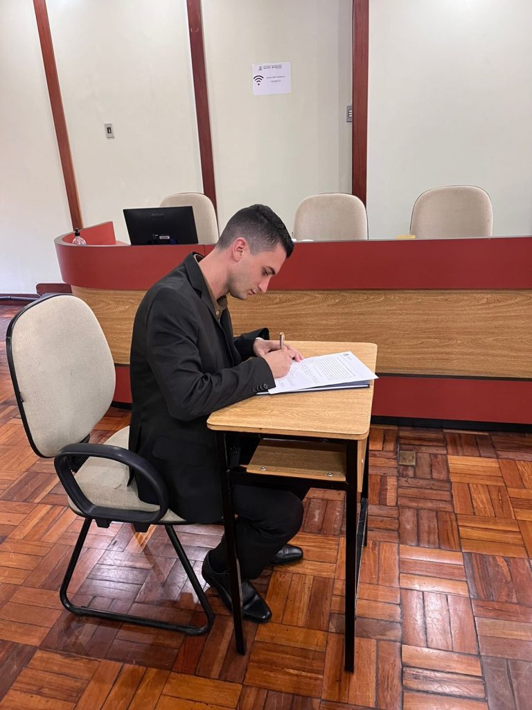 a8dbfb9b-0d14-44e5-ace8-7008bf5ba68b