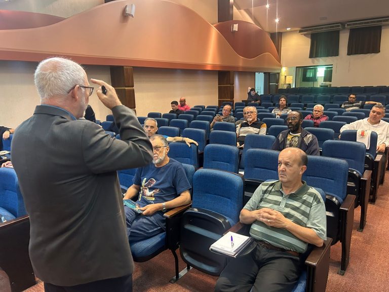 b9eacb74-37ba-4f18-8353-b068fafc2389