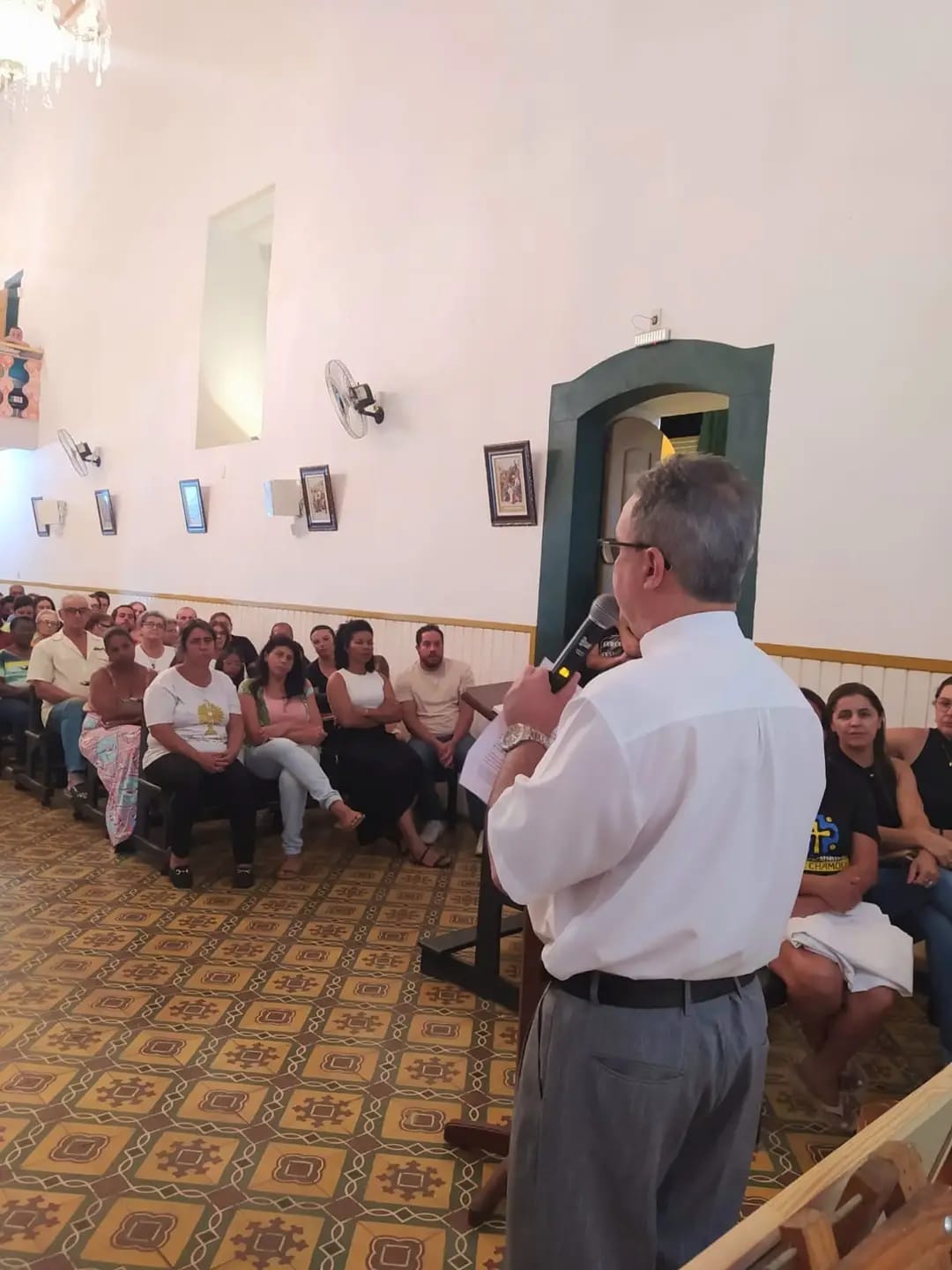 dbdd404d-0f24-4e1f-84ca-4f7208cf8a90