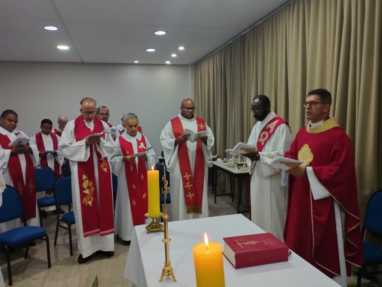 e5315090-d0d7-4b9a-9f66-8900eb0fb6d1