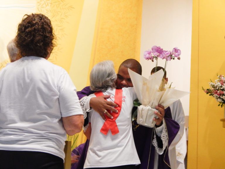 421ba72b-e2a5-4281-9b58-a0c188430403