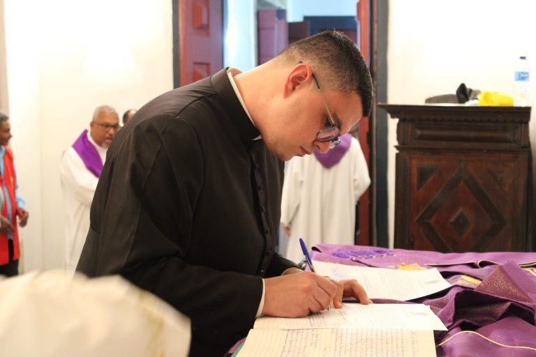 470213147_916895630558552_8843021321942454663_n