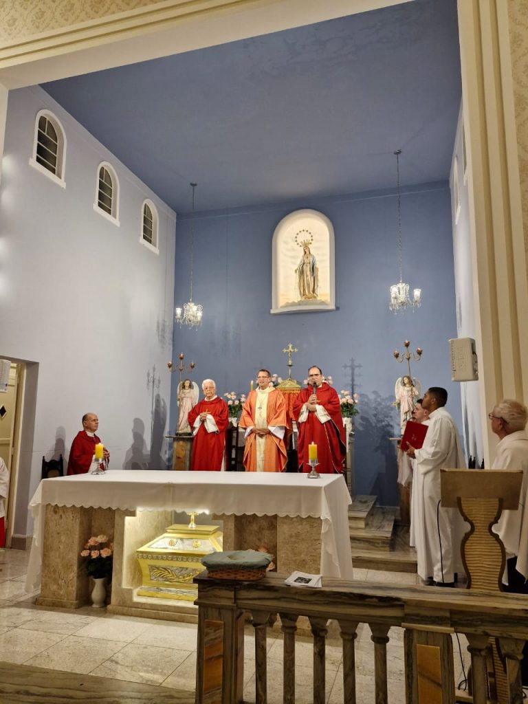 6eb7fcd9-f047-47af-8363-aec54851c2c8