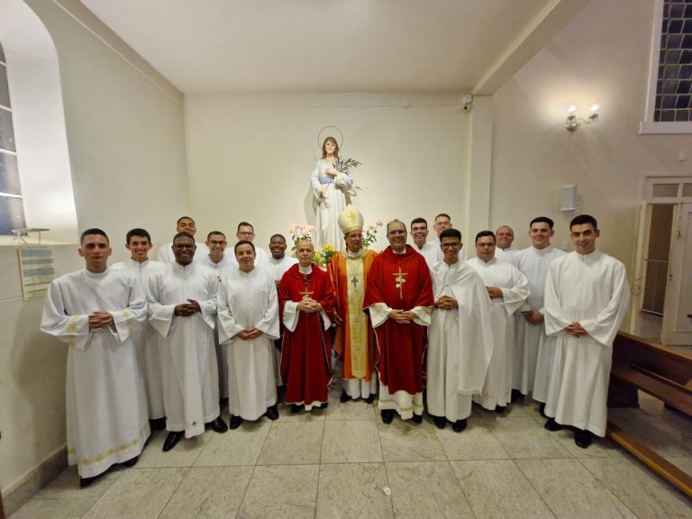 78bb7273-ec22-4b2a-9aab-d9e18d46a606