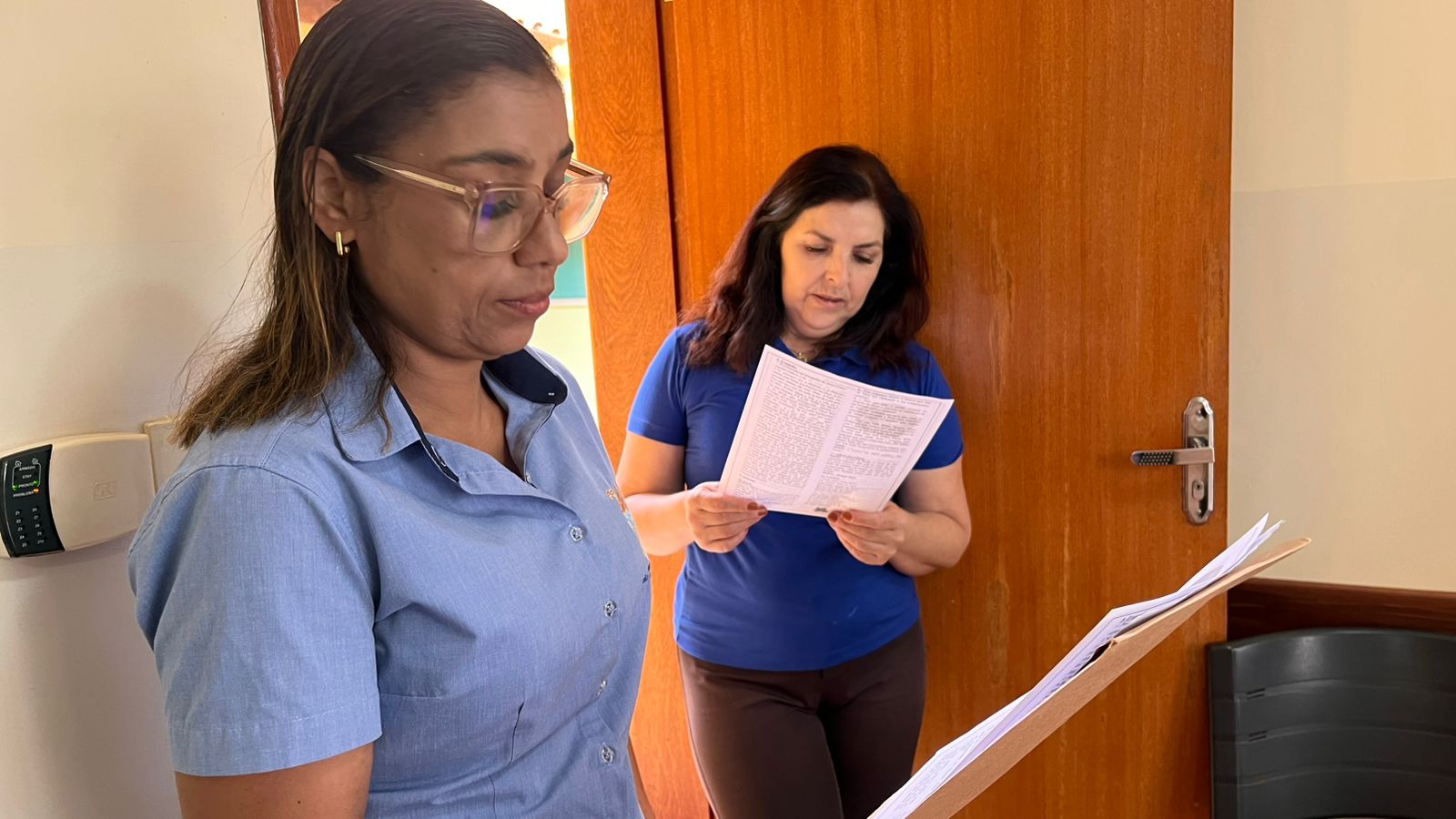 edbf3c4e-4b40-4dfb-9df2-b759e5cf7613