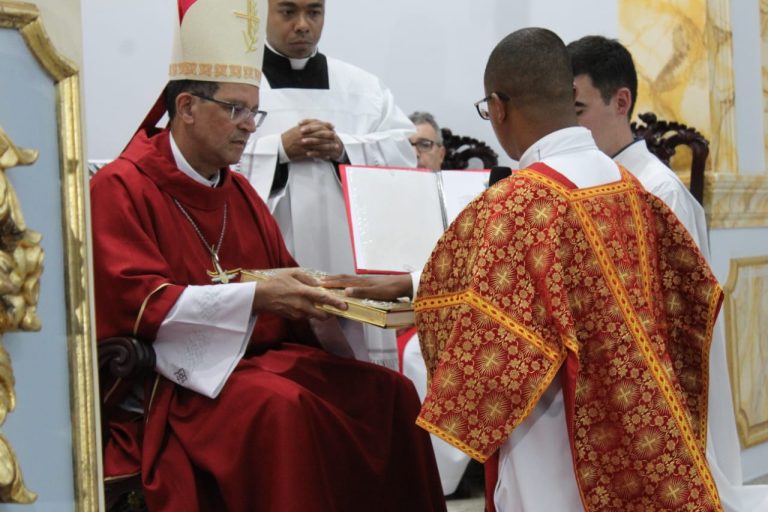 f3658ac8-432f-46c7-b9ee-beb1db289d4c