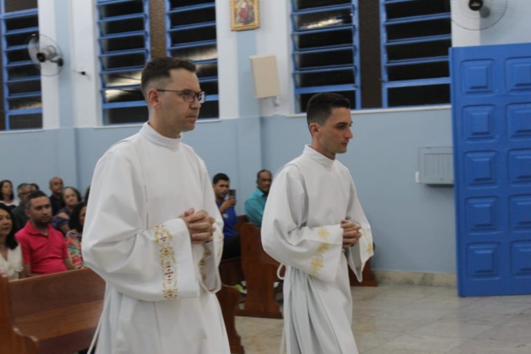 fdac0603-ef3e-4f4d-9333-c3af499405f6