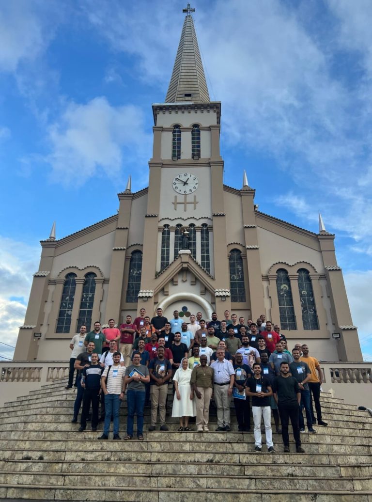 ad6501cd-ab52-4d0f-9b6e-f8ac4b74ed41