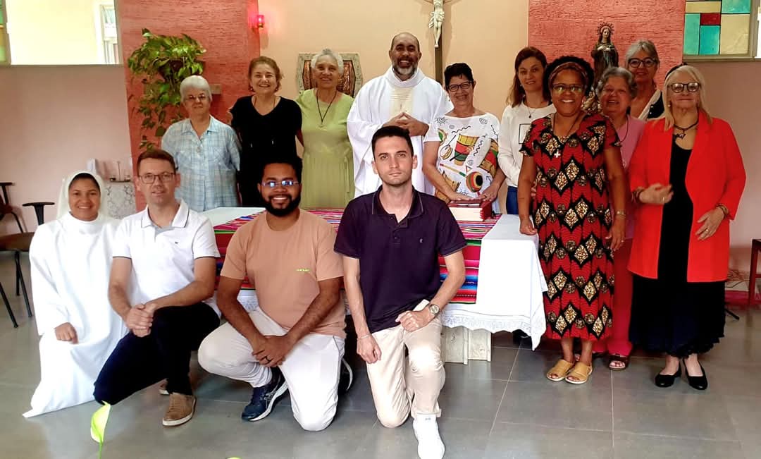 6f0d7849-5517-4904-ba2c-75d9bee45157