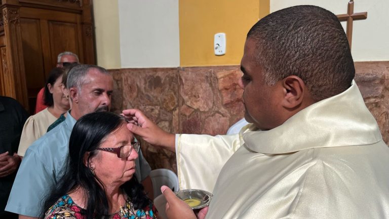 8a74d183-4fe4-4403-b3f9-ae28281391fc