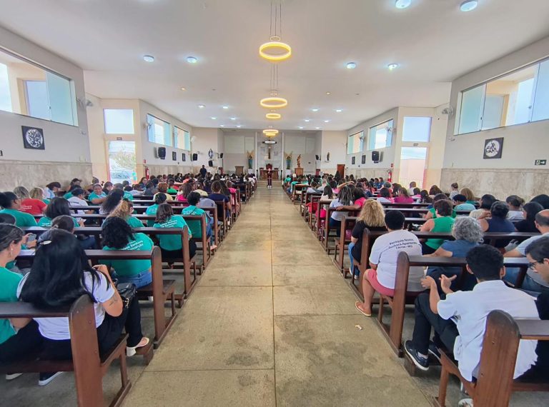 b745834b-f4e2-414b-bcf9-b00e08068f9d