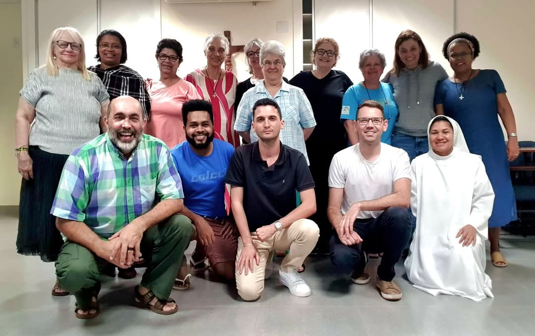 eb299f9b-9f75-4006-b225-cfa3da740eac