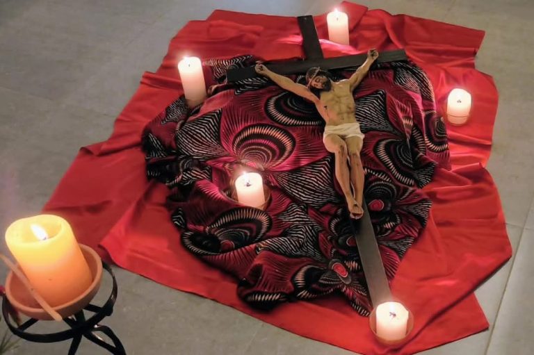 ff594bff-35a2-4488-91ec-30840879115f