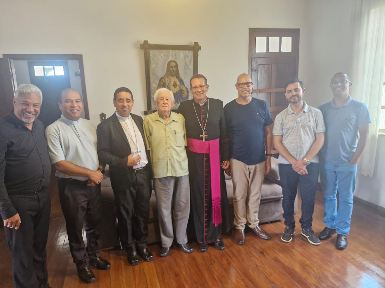 6d7bec92-ffd5-4930-8910-6400b5f4b882