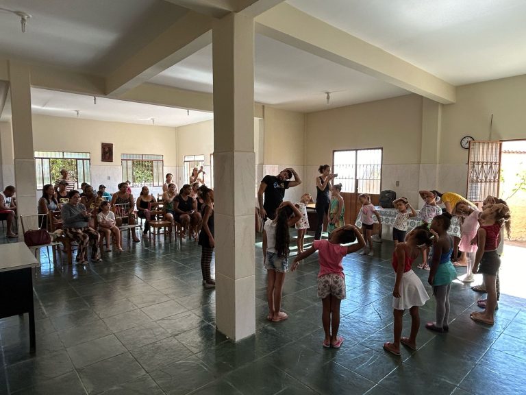 a0e17565-cbb2-4c92-bcc9-6e0e7929a853