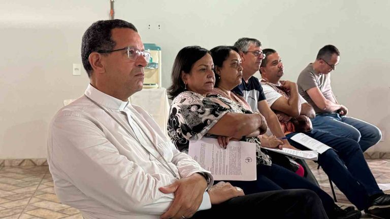 b89b14de-9977-43f4-801b-d01122e7a412