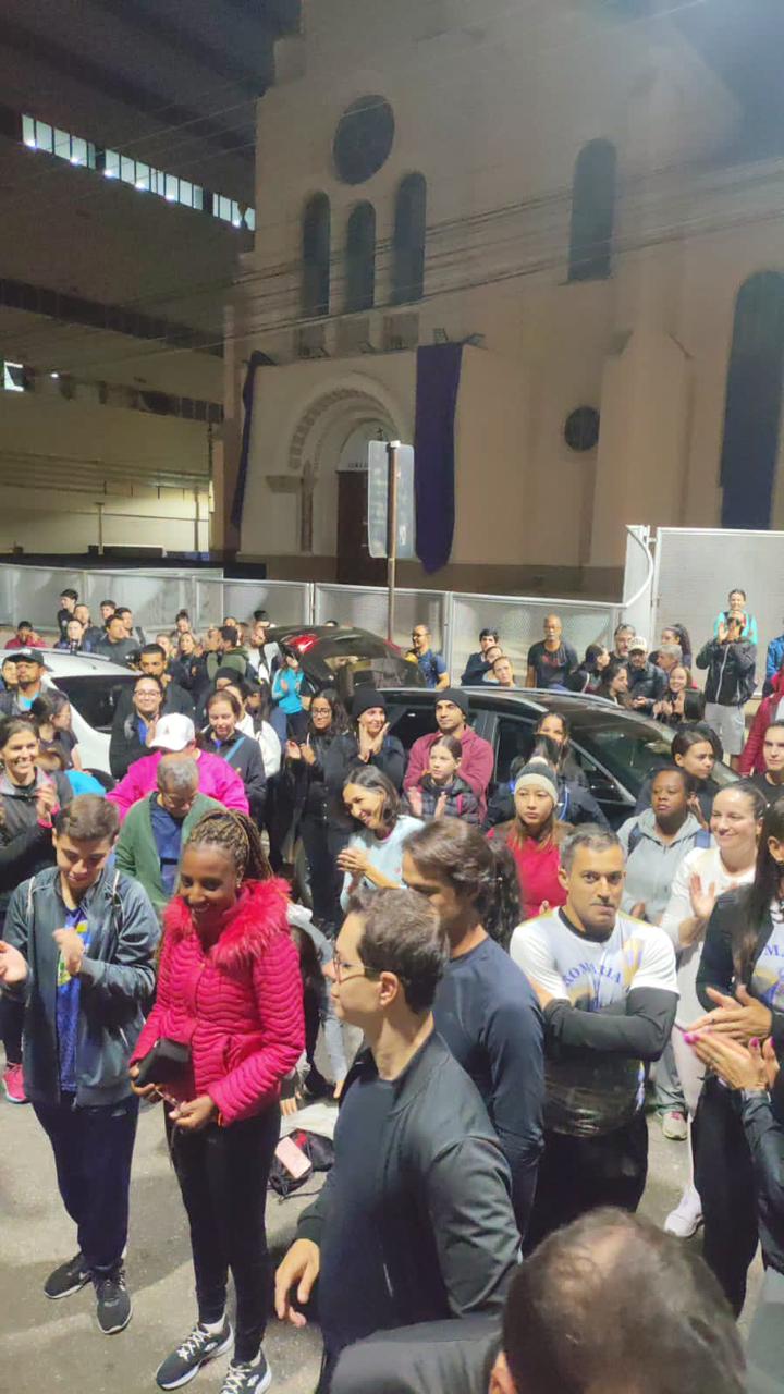 278c1709-ea19-417a-8a19-3de2ff0a30f6