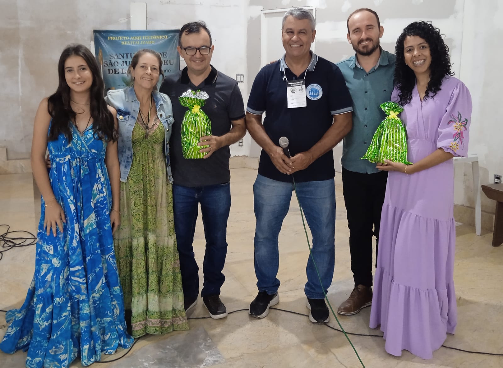 4e42ff33-5f44-4e32-99e8-70d000db358c