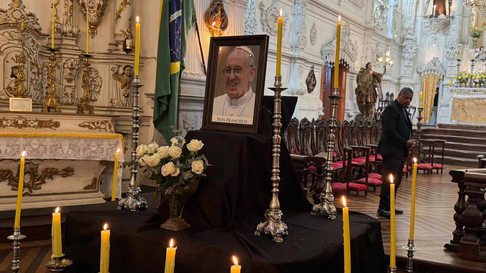 6fa17c61-b80f-4b4b-999b-9d70ea903fe7