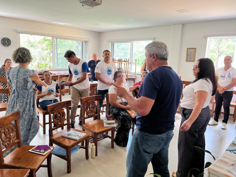 af5a7367-caac-497f-9e60-a43c098936e3