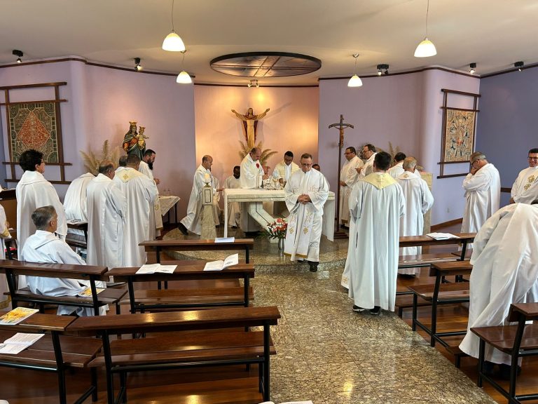 6fa7a9ed-fa05-4d10-8556-aa4046832292