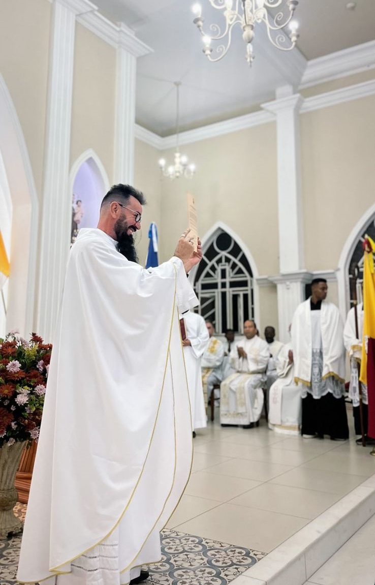 9fd08871-f624-47b7-8879-b192a9d899ec