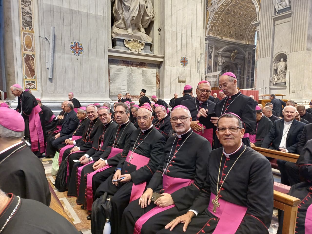 2e32e2bb-8b5c-4065-b3c8-e562714fe929