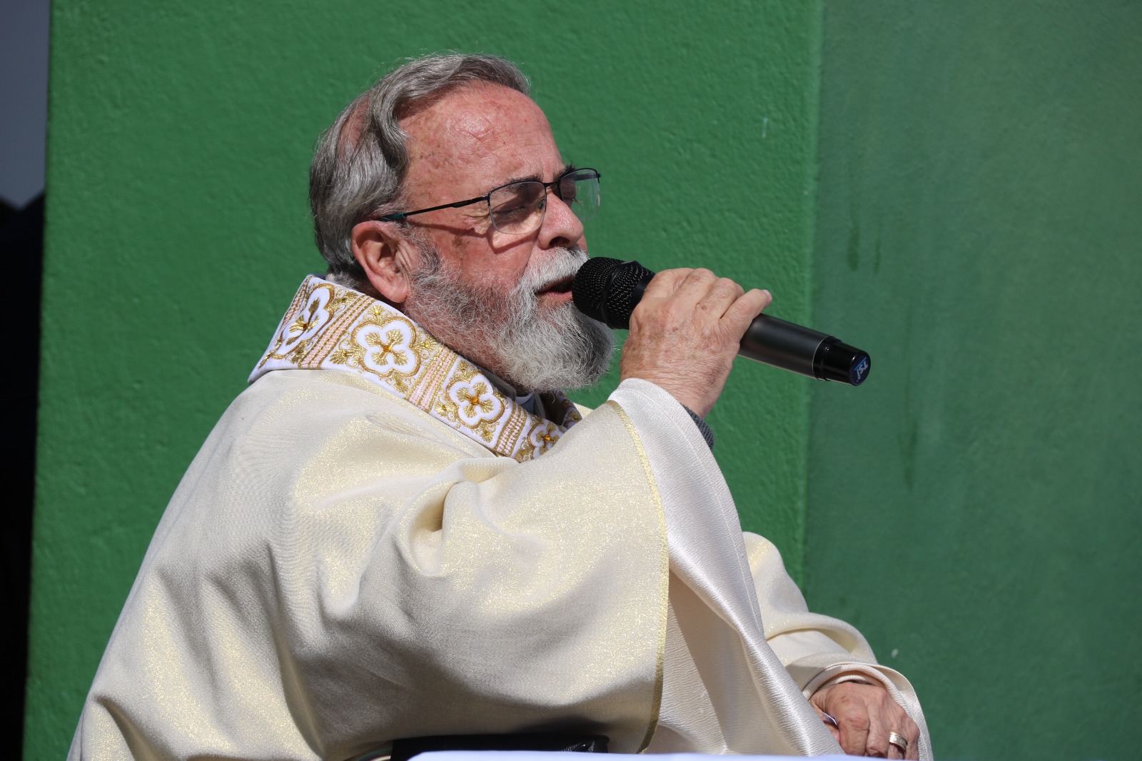 6323256c-9b7d-4e52-82fe-e97d46d9a306