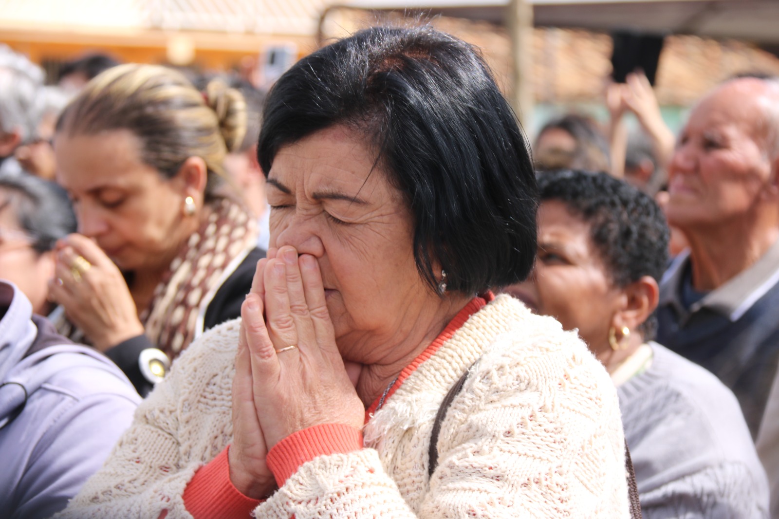 c8c69b74-13fd-43be-b057-2e99b0bae274