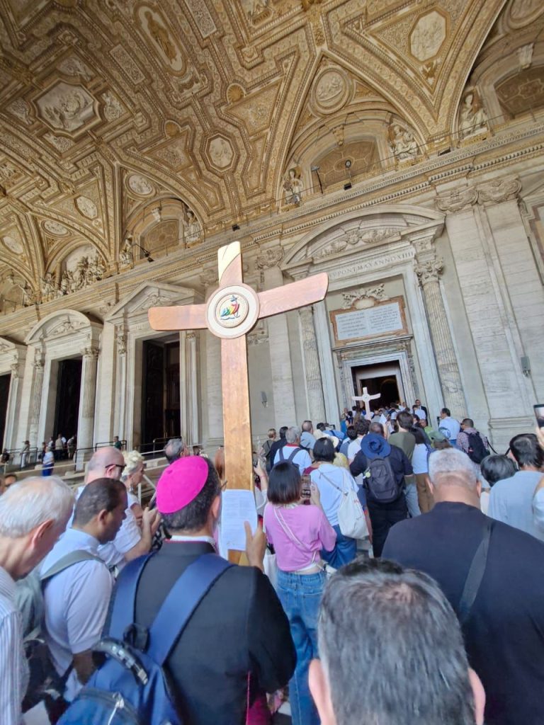 f015ed54-5e1a-4961-97c5-1a763356e2d4