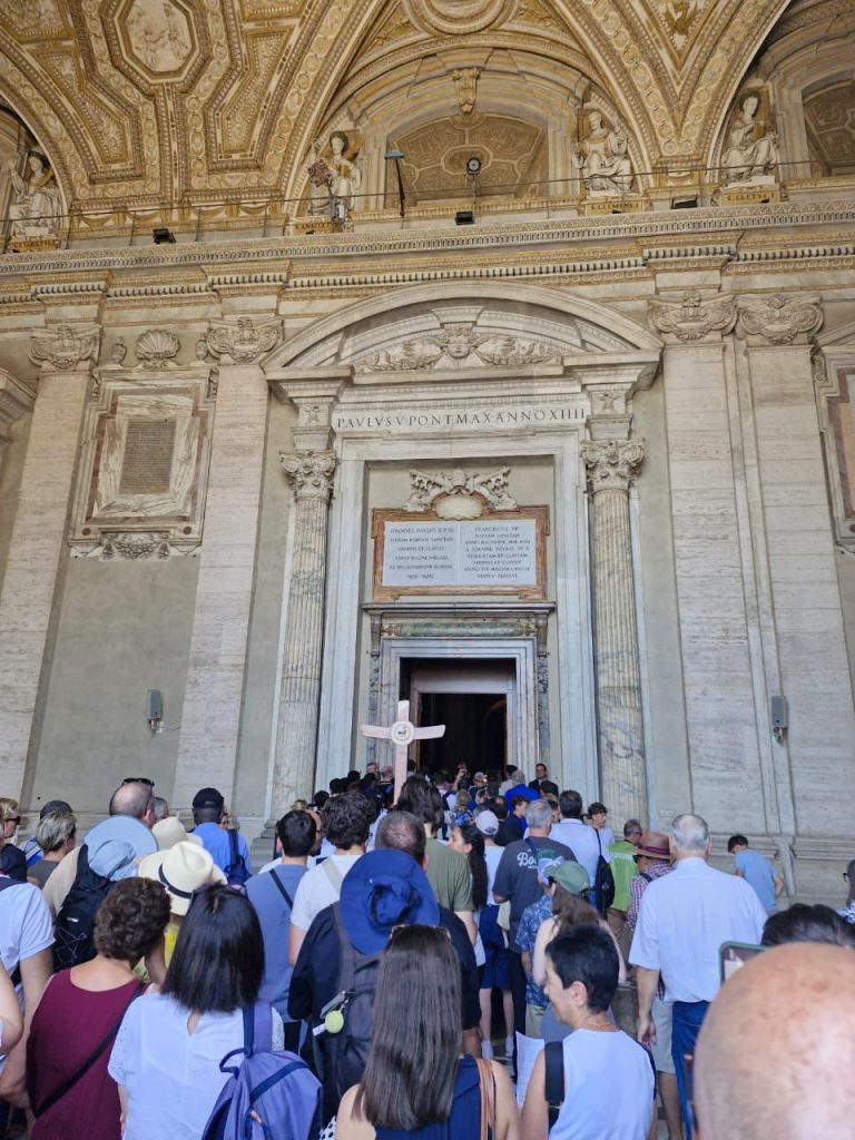 f75fe288-9dc6-4a95-b7d4-8031a551f255