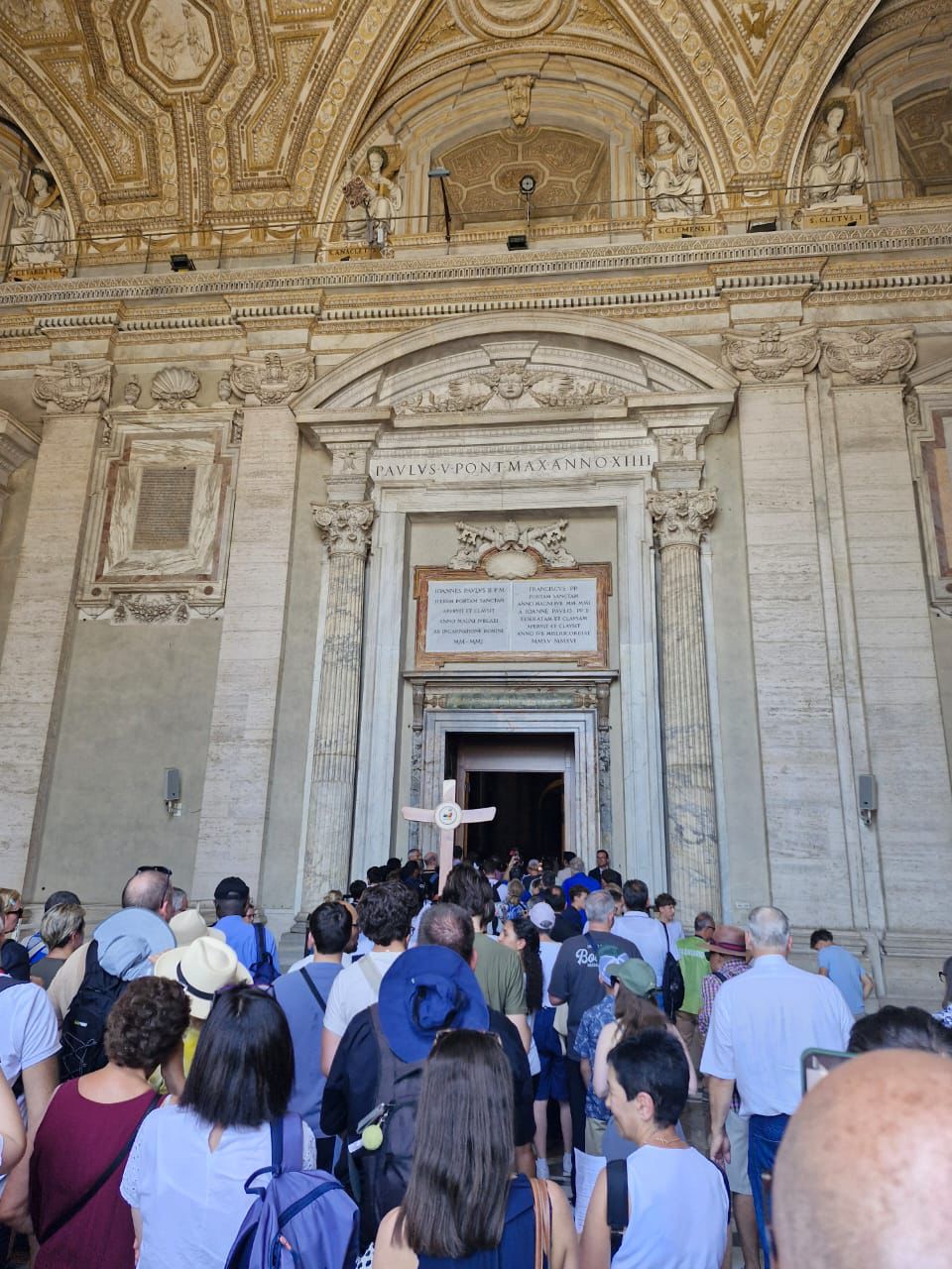 f75fe288-9dc6-4a95-b7d4-8031a551f255