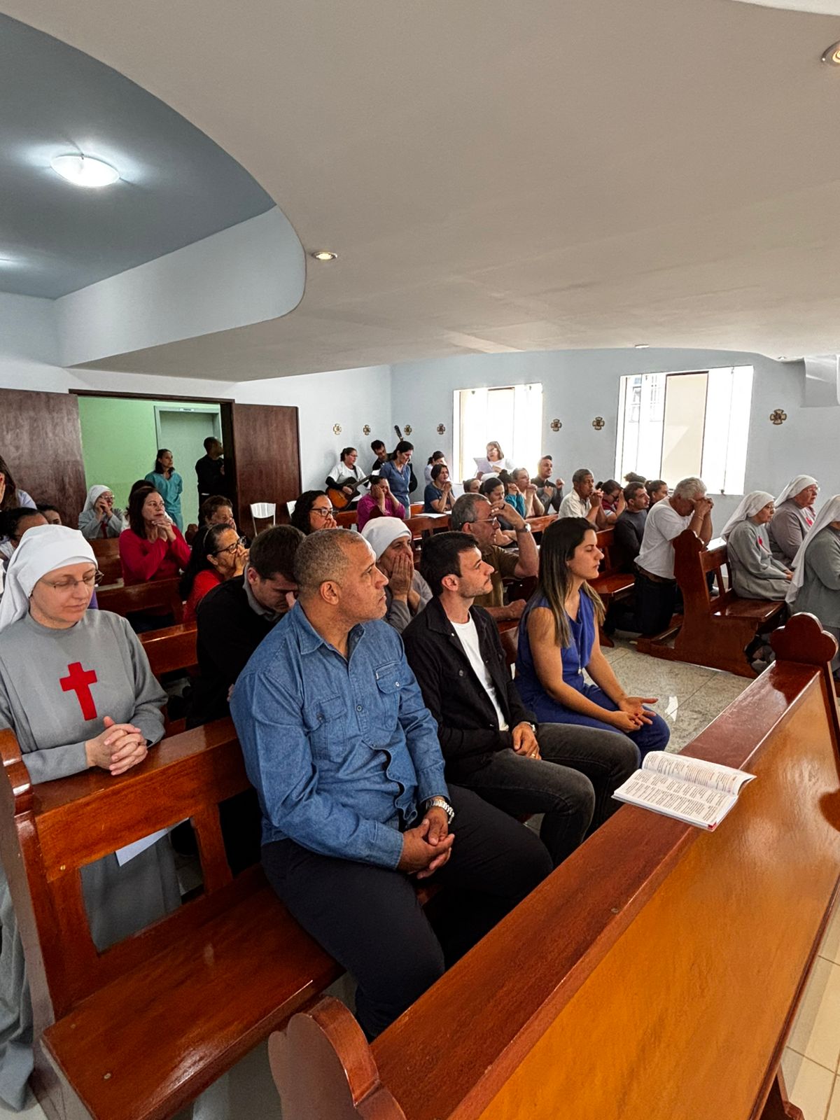 35881273-5bc1-4f15-a5aa-1444ef4fd600