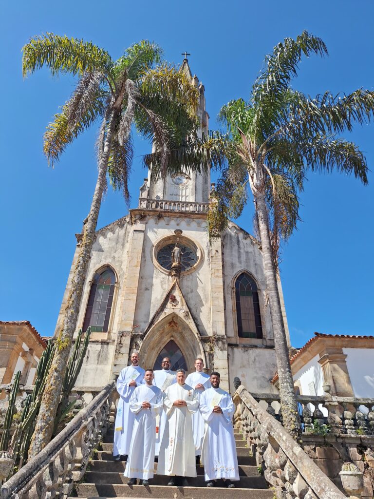 7eac7636-f0ff-4d31-9761-0f6c1775c9be