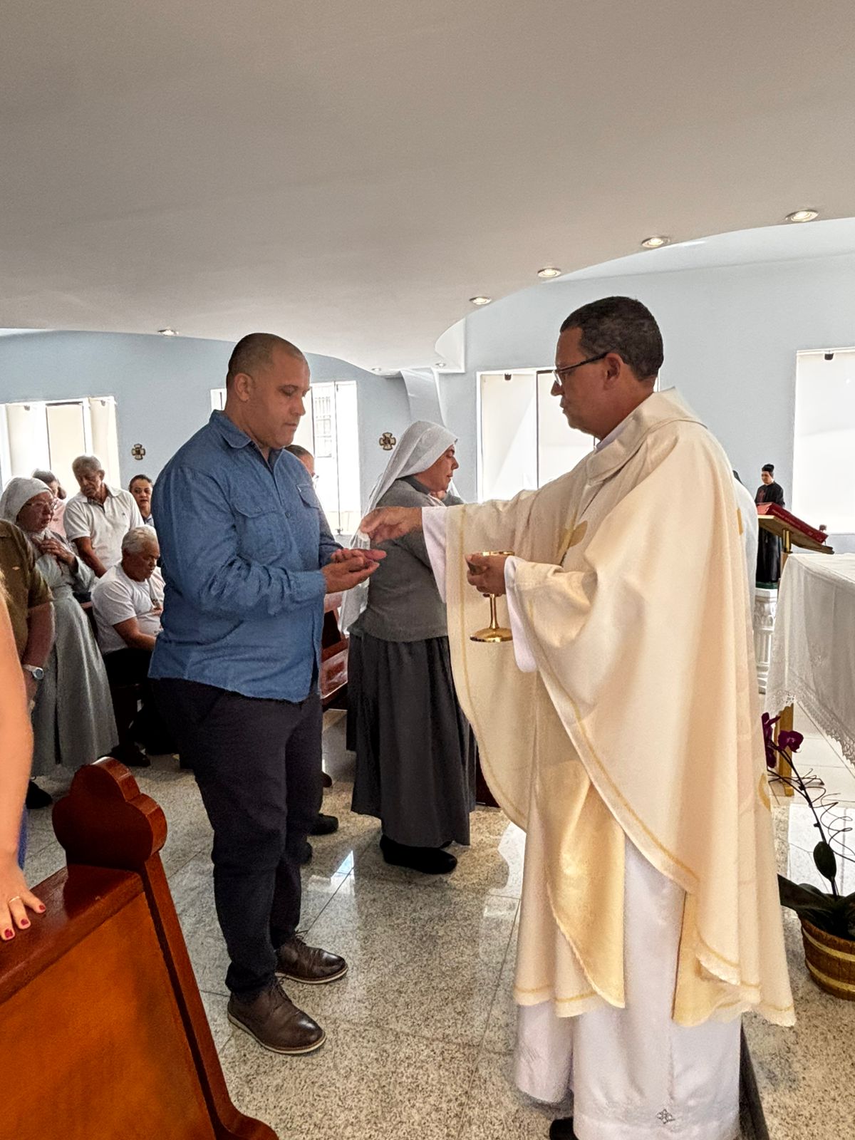 a1469b12-258d-49a4-816d-583536533b81